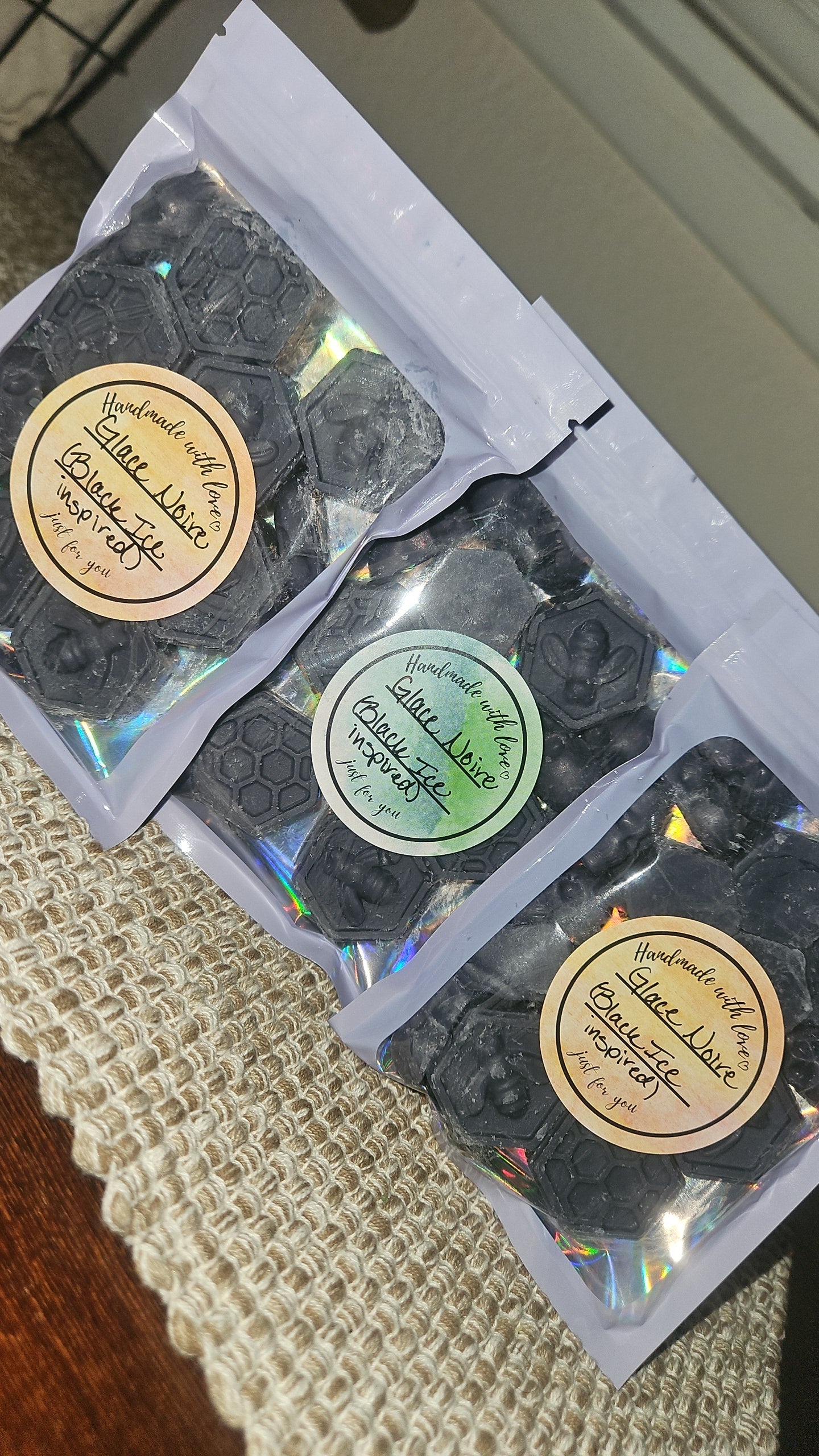 Glace Noire wax melts